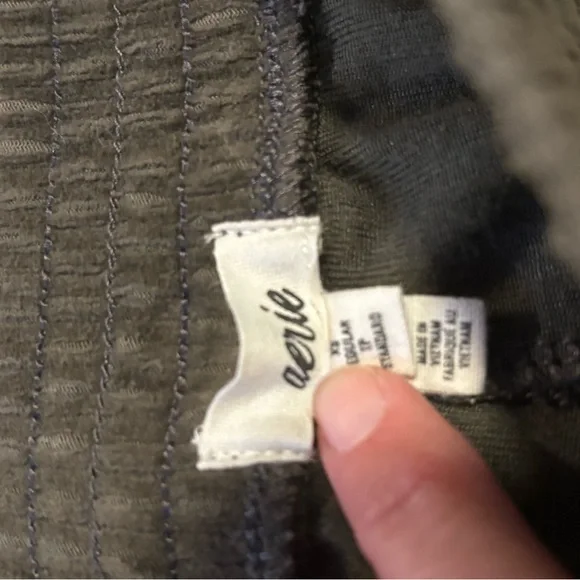 Aerie Olive Flare Pants - Picture 2 of 4